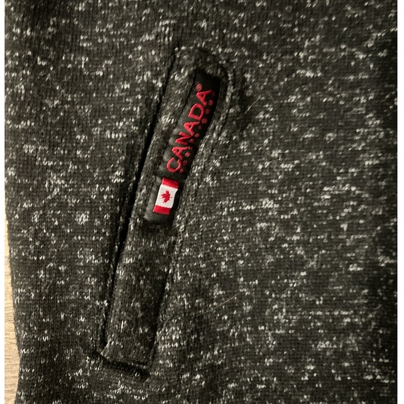 Canada Weather Gear full-zip fleece vest Black/Gray Kids Size M - Picture 4 of 7